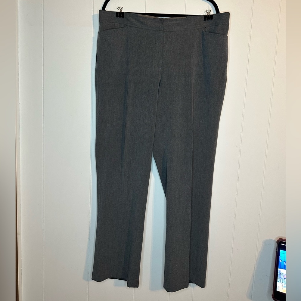 Lane Bryant gray dress pant with elastic waist size 18